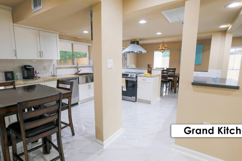 Stunning Family Home In North Houston!!! - Briar Creek Spring Eksteriør bilde
