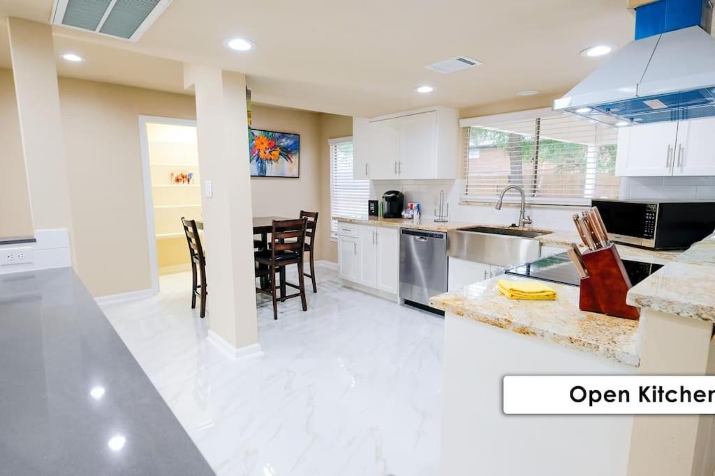 Stunning Family Home In North Houston!!! - Briar Creek Spring Eksteriør bilde